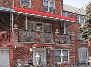 2558 48th St, Long Island City, NY 11103