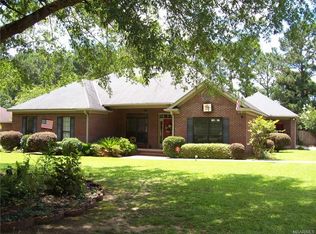 123 Sherwood Dr, Greenville, AL 36037