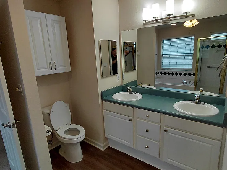 1308 Fern Hill Ct — Photo 13