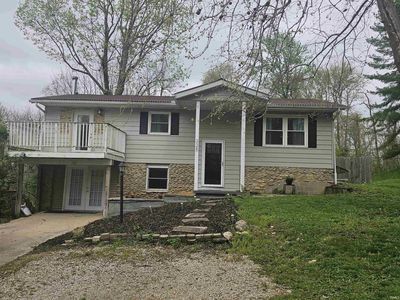 325 N Chandler Dr, Ellettsville, IN, 47429