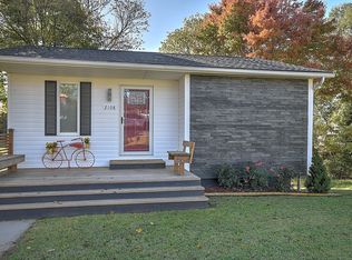 2108 Lawrence Ave, Bristol, VA 24201