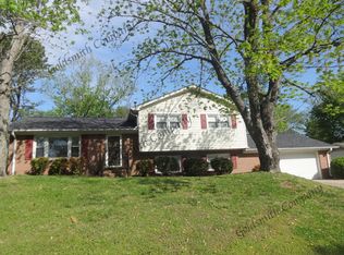 23 Ellesmere Dr, Greenville, SC 29615