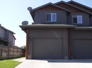 20069 Porter Pl UNIT 2, Bend, OR 97702