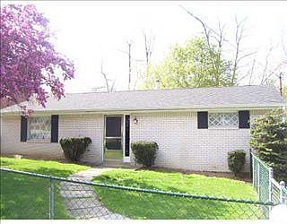 1st image of 219 Golden Gate Dr