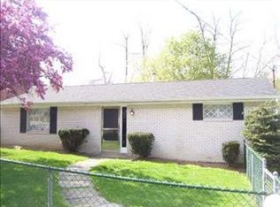 219 Golden Gate Dr, Verona, PA 15147