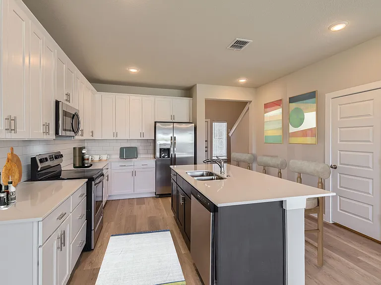 The Residences at Fresh Meadows — Photo 37