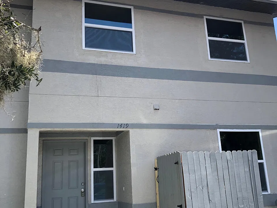 1419 Cardinal Ln