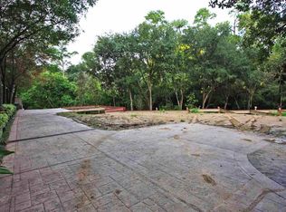 418 Pinewold Dr, Houston, TX 77056