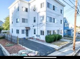 163 Bernice Ave UNIT 1R, Woonsocket, RI 02895