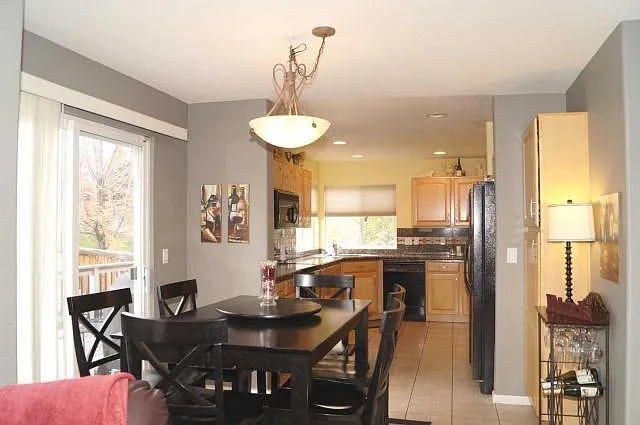Breakfast Nook