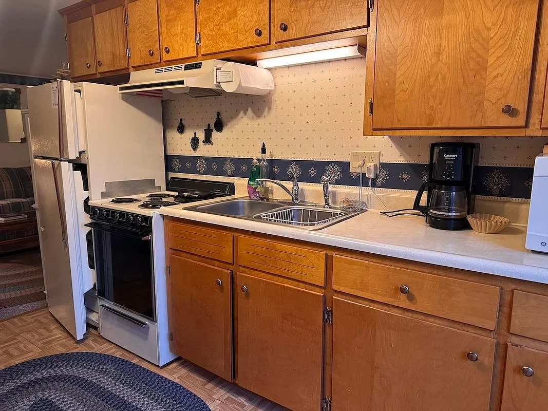 1 bed, 1.0 bath, 600 sqft, $1,200 — Photo 3