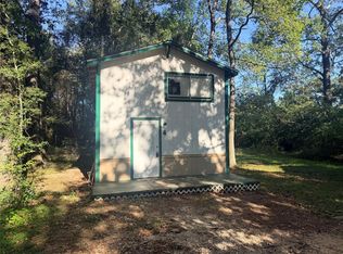 900 Mohawk Dr #4, Montgomery, TX 77316