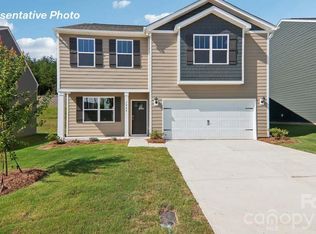 618 Dazzle Loop, Newton, NC 28658