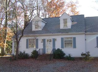16404 Dahlgren Rd, King George, VA 22485