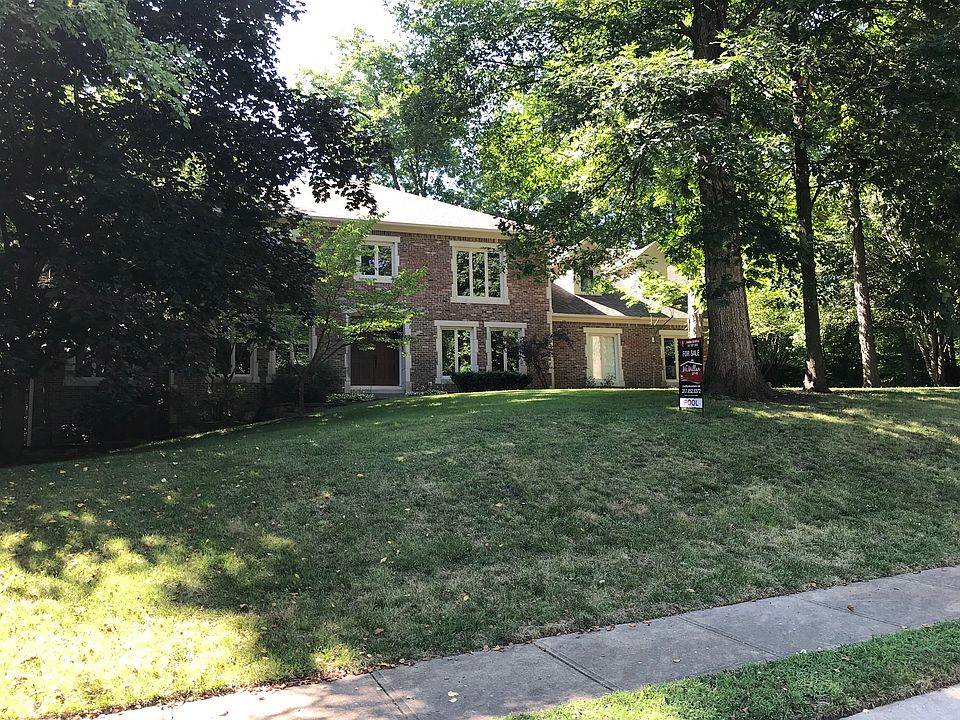 1st image of 1032 Red Oak Dr