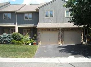 13 Bond St, Bridgewater, NJ 08807