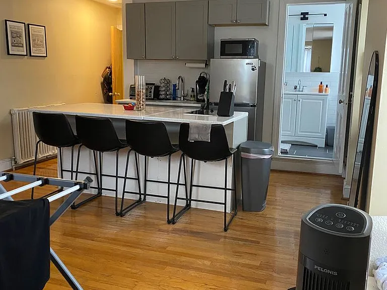 334 S 21st St — Photo 11