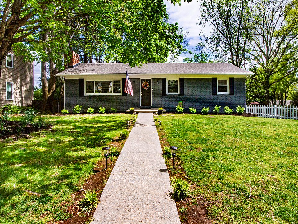 1st image of 10904 Dineen Dr