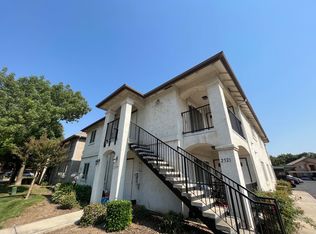 2519-2525 W Lark Ave #2521, Visalia, CA 93291