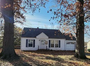 1301 W 29th St S, Independence, MO 64052