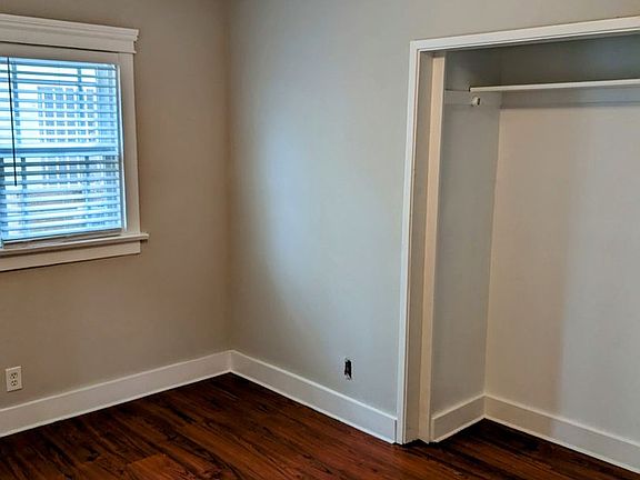 4th image of 1000 E 1st St #1006