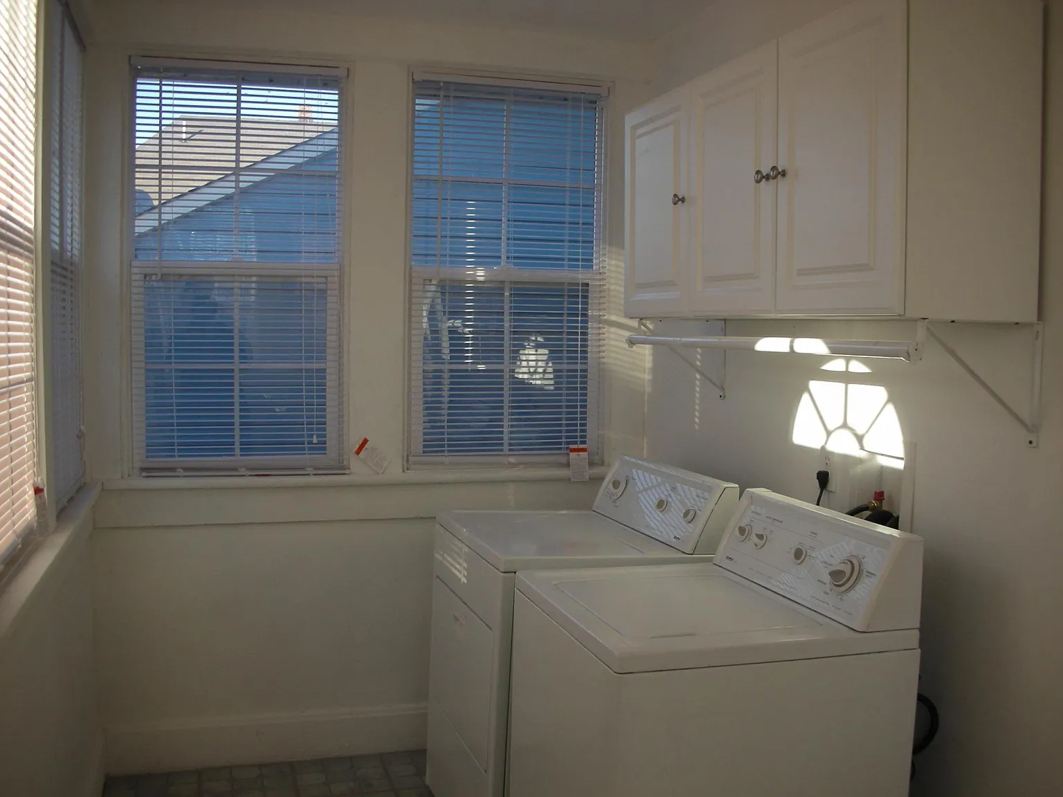 3 bed, 1939 sqft, $1,750 — Photo 4