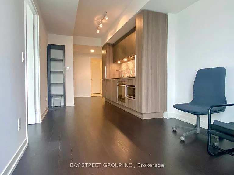 85 Wood St #2815 — Photo 7