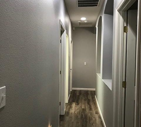 4th image of 1806 Ivycrest Way