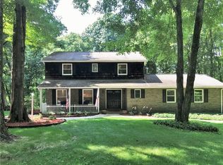 105 Art Crest Dr, Butler, PA