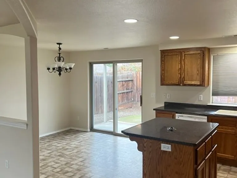 2346 Stonefield Way — Photo 3