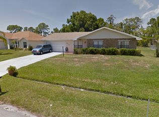 725 SE Albatross Ave, Port Saint Lucie, FL 34983