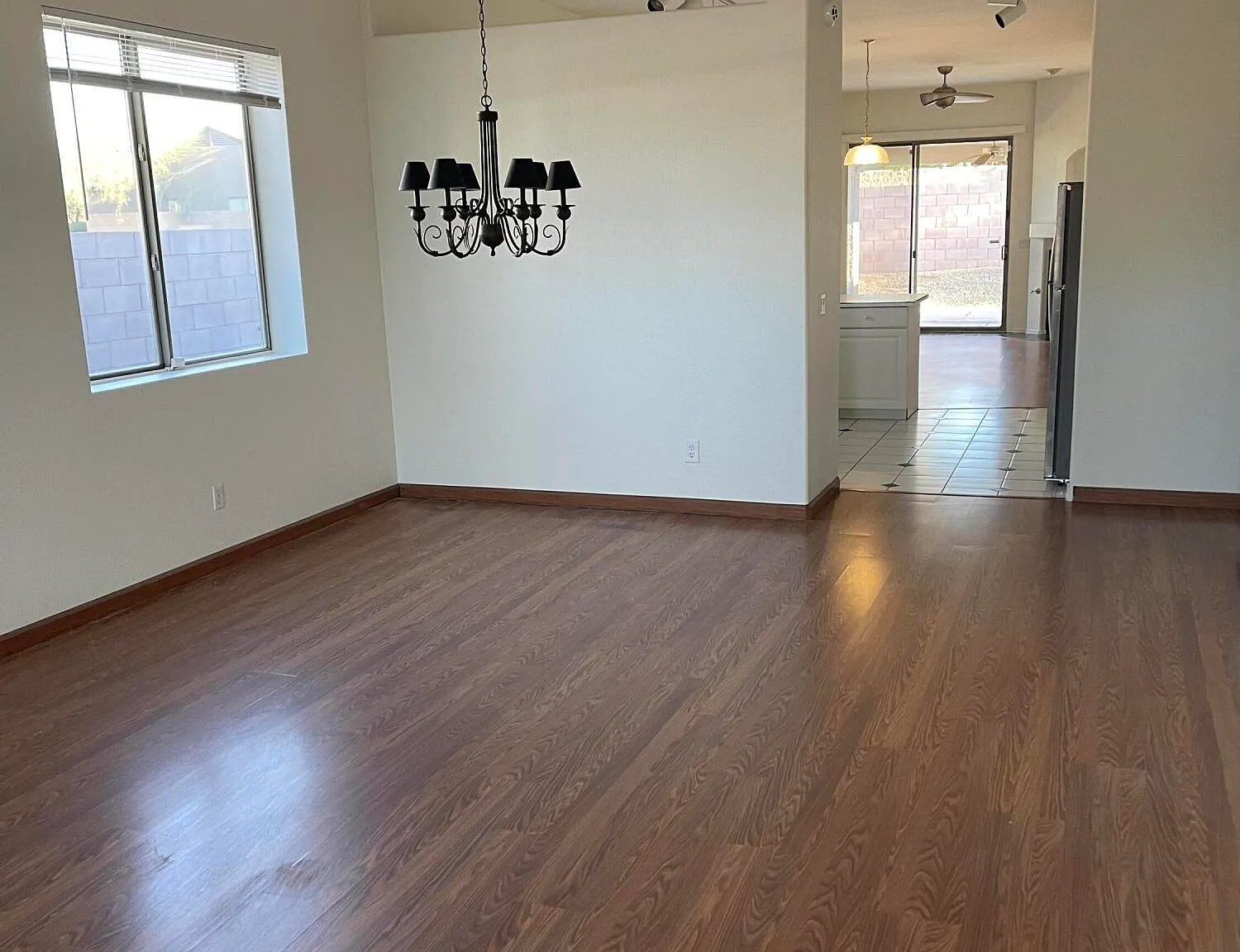 3 bed, 2.0 bath, 1705 sqft, $2,700 — Photo 3