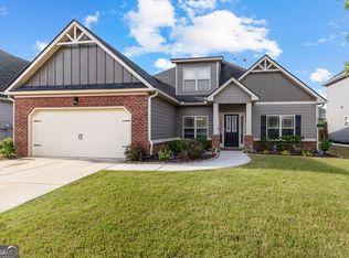 193 Maple Hill Dr, Newnan, GA 30265