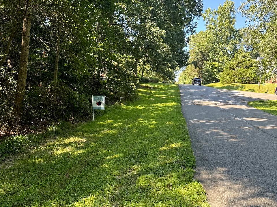 2nd image of Shannon Mill Dr