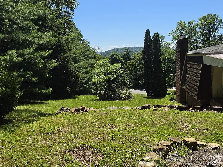 2189 Timothy Dr — Photo 28