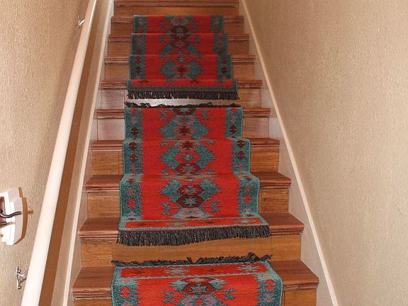 4th image of 8539 GATE Parkway #521