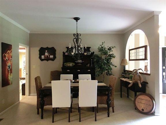 5th image of 130 Idlewild Dr