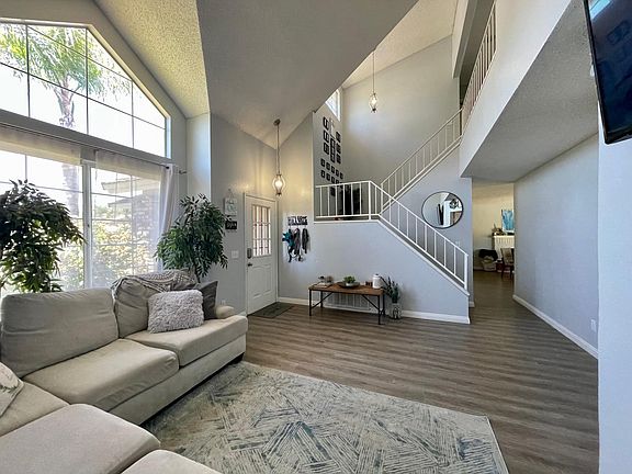 4th image of 29646 Avida Dr