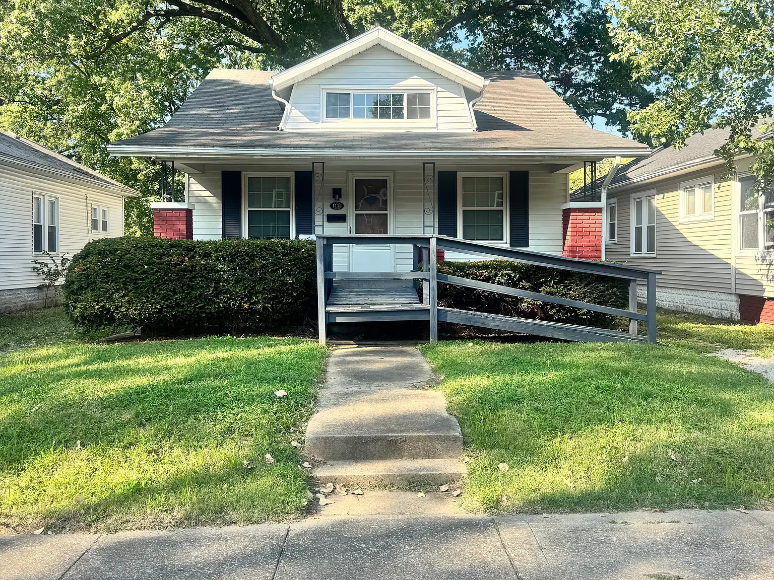 1112 Covert Ave — Photo 1