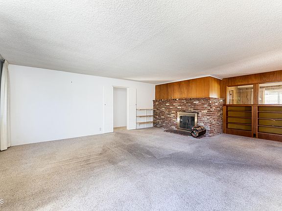 3rd image of 1315 Coronet Ave