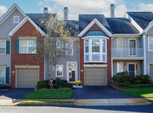 192 Tarpon Dr, Wall Township, NJ 08750