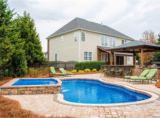 4290 French Fields Ln, Harrisburg, NC 28075