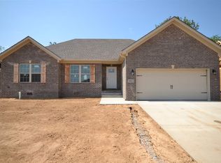 2903 Gunsmoke Trail Way, Bowling Green, KY 42101