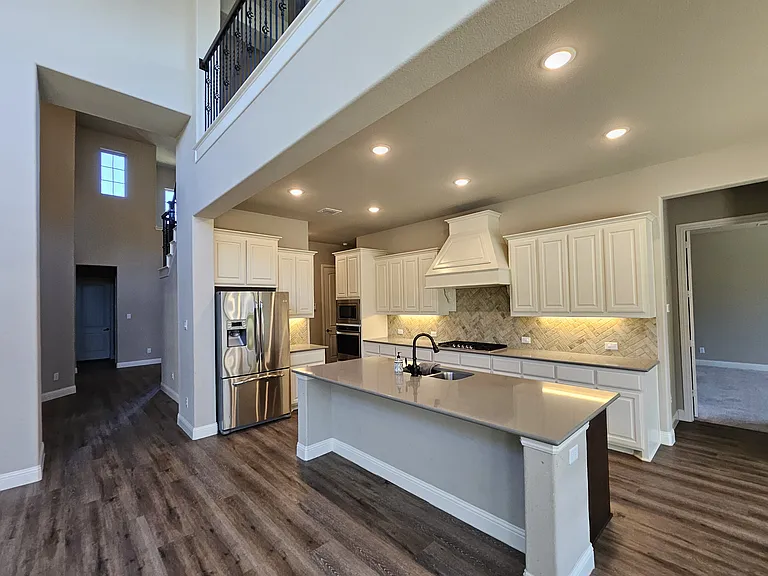 810 Elm Park Dr — Photo 13