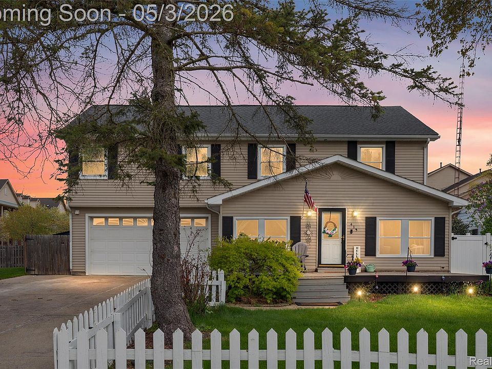 1st image of 415 Leon Rd