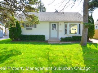 303 N Elm St, Mount Prospect, IL 60056