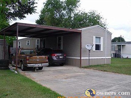 View from street 9625 Deer Run Ave.