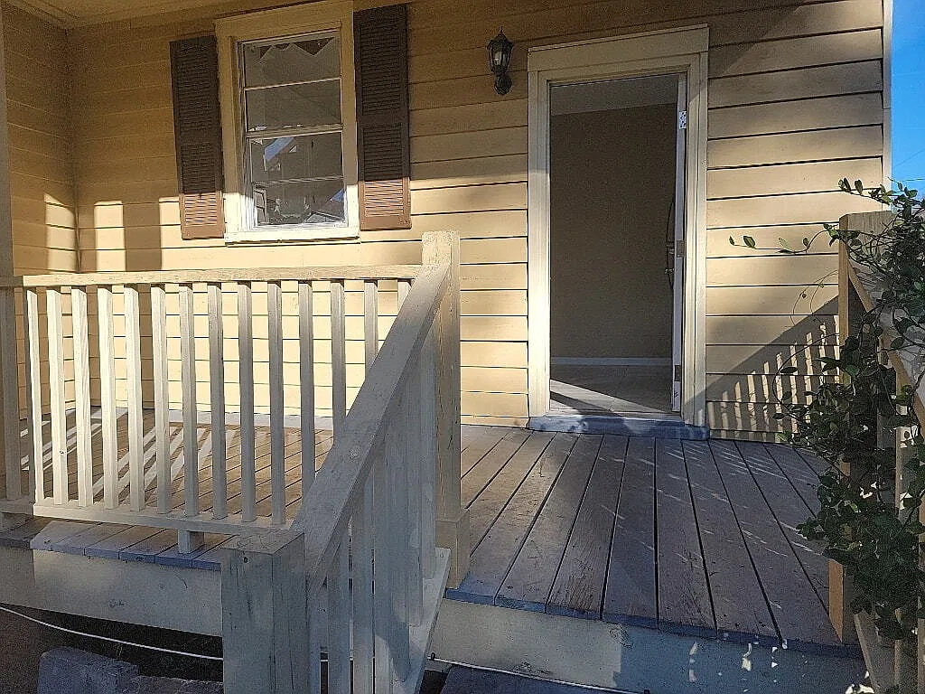 2 bed, 1.0 bath, 961 sqft, $1,953 — Photo 3
