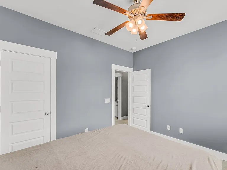 1658 Indy Dr — Photo 22