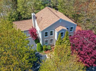 2 Kristin Dr, Cranston, RI 02921
